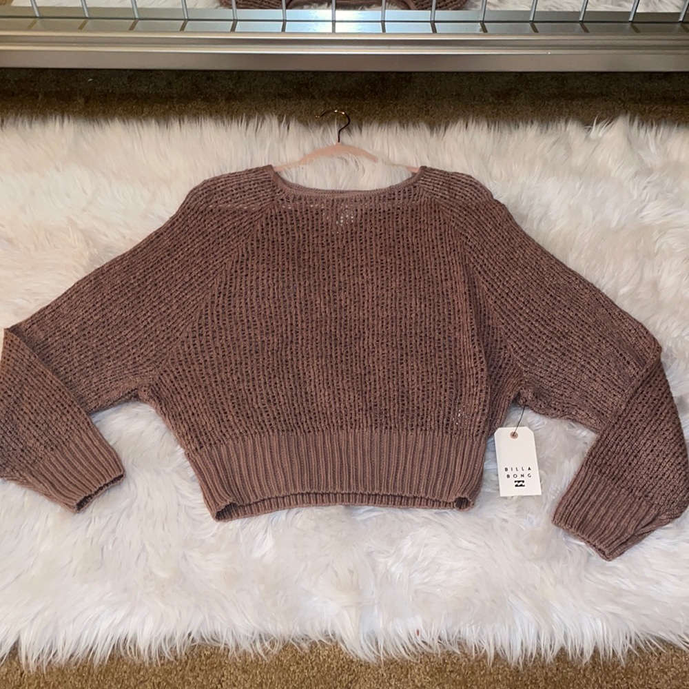 New Billabong Sweater